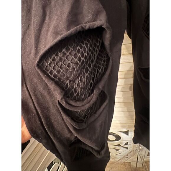 Torrid premium Full-Length Mesh Slit Pocket Legging pants distressed - Picture 5 of 7